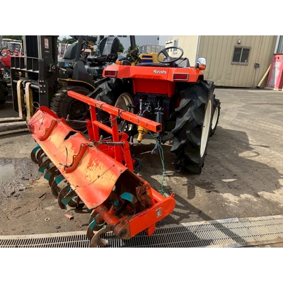 KUBOTA トラクター GT-8