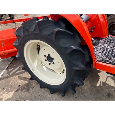 KUBOTA トラクター GT-8