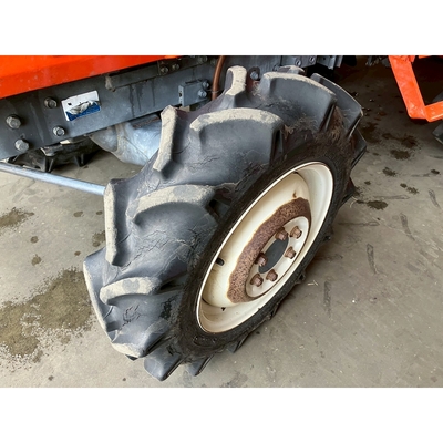 KUBOTA トラクター L1-215
