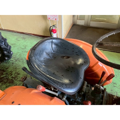 KUBOTA トラクター B6000