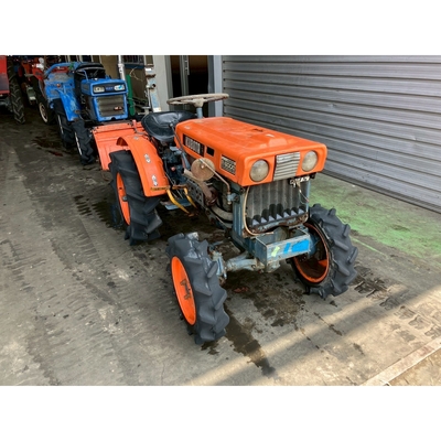 KUBOTA トラクター B6000