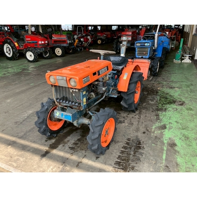 KUBOTA トラクター B6000