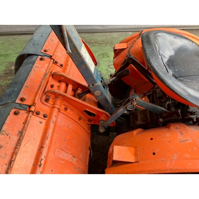 KUBOTA トラクター B6000