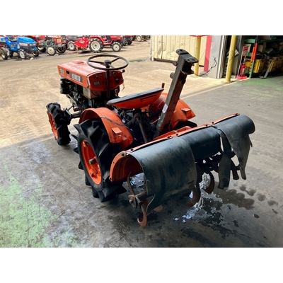 KUBOTA トラクター B6000