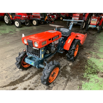 KUBOTA トラクター B6000