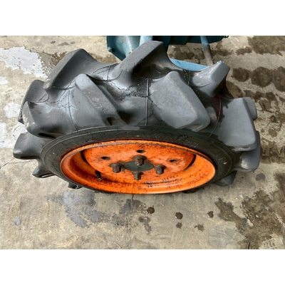 KUBOTA トラクター B6000