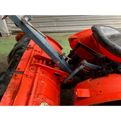 KUBOTA トラクター B6000