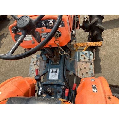 KUBOTA トラクター B7001
