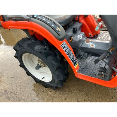 KUBOTA トラクター GB13