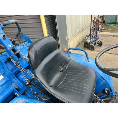 ISEKI トラクター TX1000F