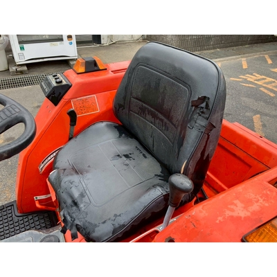 KUBOTA トラクター L1-215D