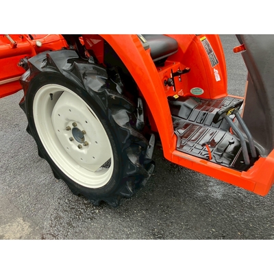 KUBOTA トラクター GT21