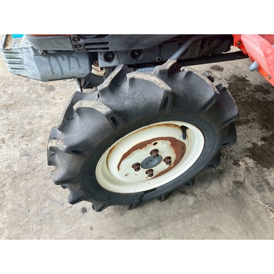 KUBOTA トラクター A-13