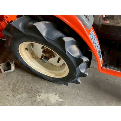 KUBOTA トラクター GB15