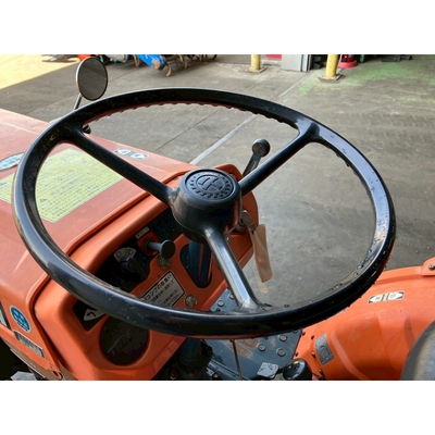 KUBOTA トラクター B7001D