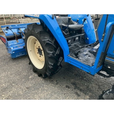ISEKI トラクター TA255F