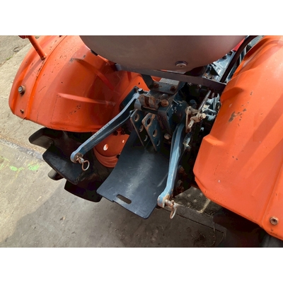 KUBOTA トラクター B7001D