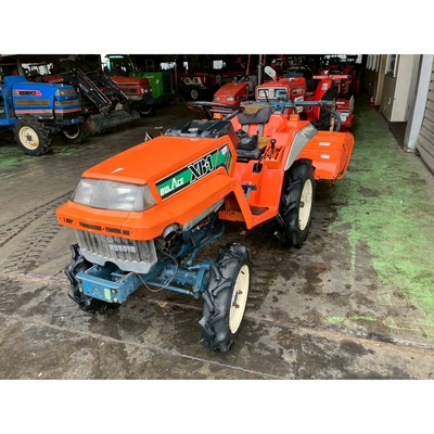 KUBOTA トラクター XB-1D