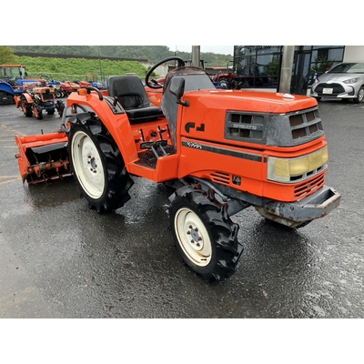 KUBOTA トラクター GT3