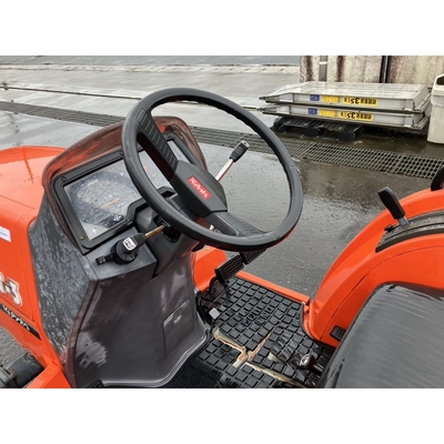 KUBOTA トラクター GT3