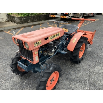 KUBOTA トラクター B6000
