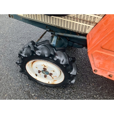 KUBOTA トラクター B1200