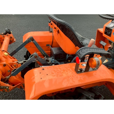 KUBOTA トラクター B1200