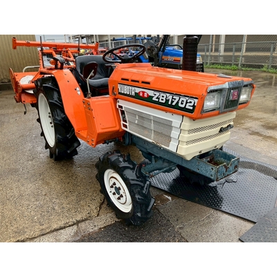 KUBOTA トラクター B1702