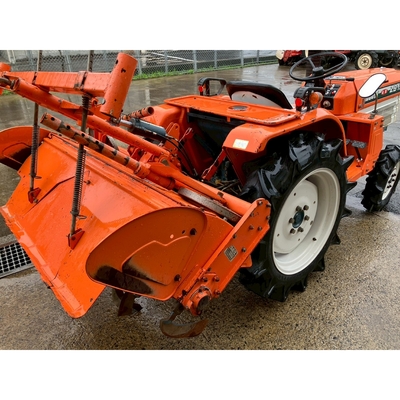 KUBOTA トラクター B1702