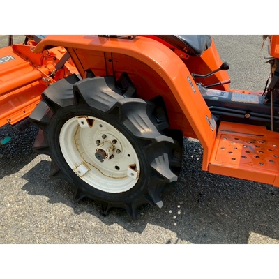 KUBOTA トラクター B1400D