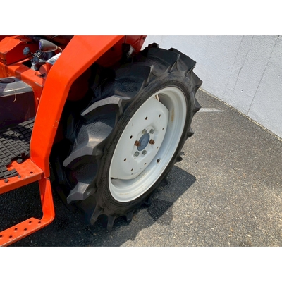 KUBOTA トラクター L1-195