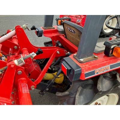 YANMAR トラクター F6D