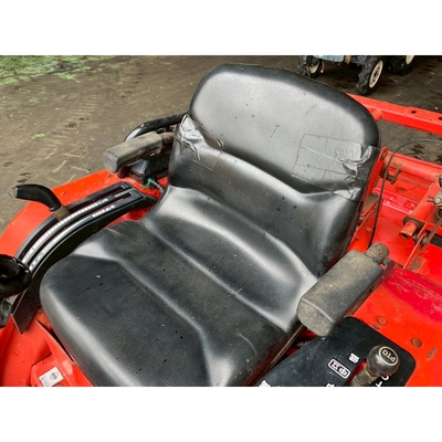 MITSUBISHI トラクター MT135D
