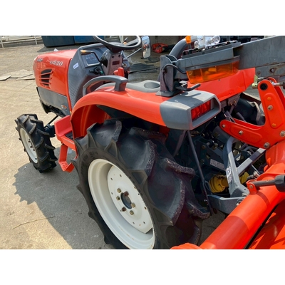 KUBOTA トラクター KT230