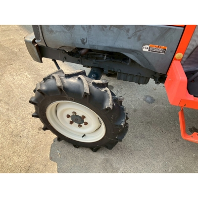 KUBOTA トラクター KT230