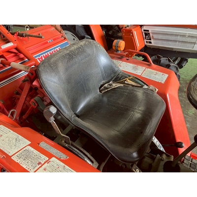 YANMAR トラクター YM1602D