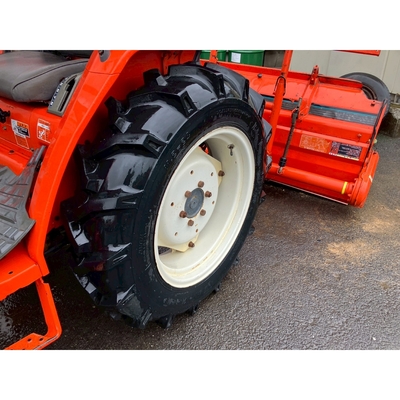 KUBOTA トラクター GL261D
