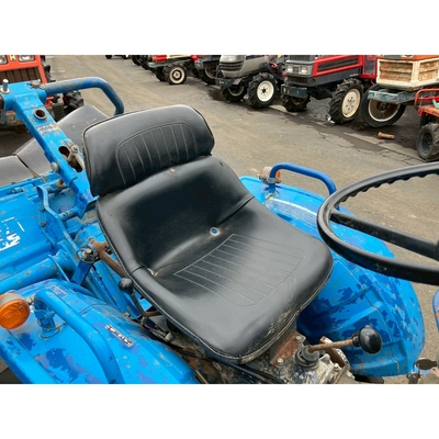 ISEKI トラクター TX1300F