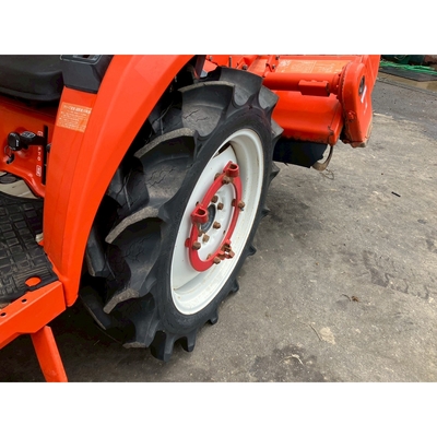 KUBOTA トラクター GT3
