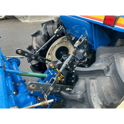 ISEKI トラクター TU240S