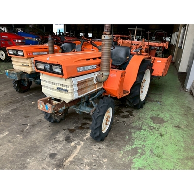 KUBOTA トラクター  B1600D
