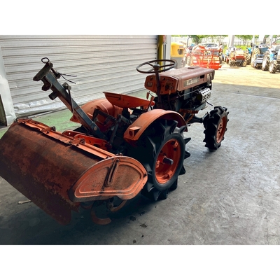 KUBOTA トラクター B6000