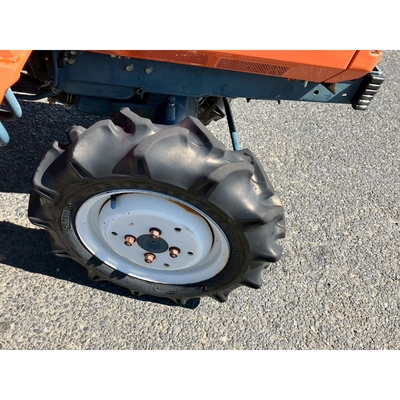 KUBOTA トラクター B1-15D