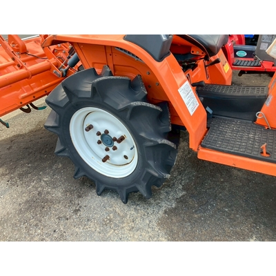KUBOTA トラクター B1-14