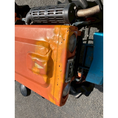 KUBOTA トラクター B7001