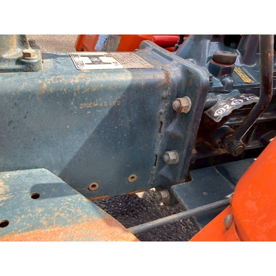 KUBOTA トラクター B7001