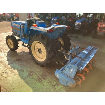 ISEKI トラクター TA235F