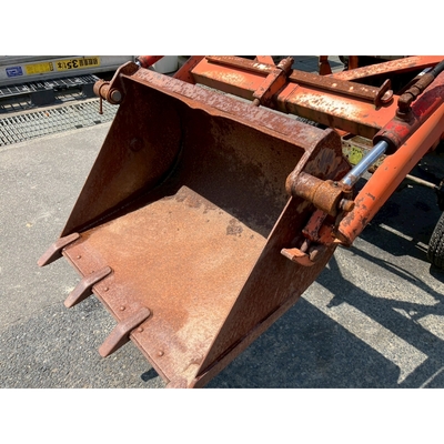 KUBOTA トラクター B7001