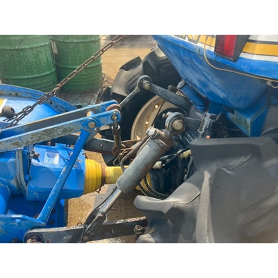 ISEKI トラクター TU205F