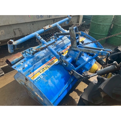 ISEKI トラクター TU205F